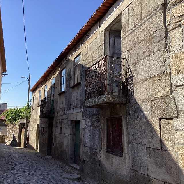 Foto 1 - Ruína em PORTUGAL - Mangualde Distrito de Viseu
